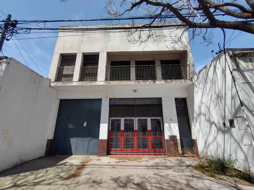 Vivienda, local y depósito en venta en Undiano 84