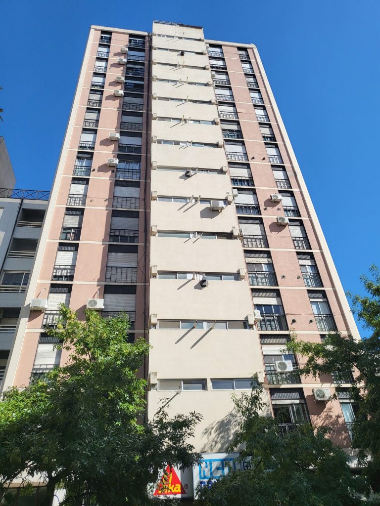 Departamento en venta Yrigoyen 252