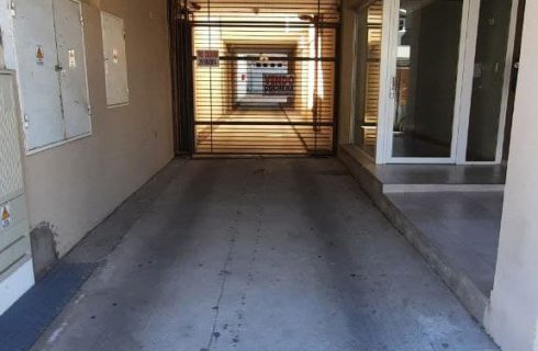 Cochera en venta en Güemes 749